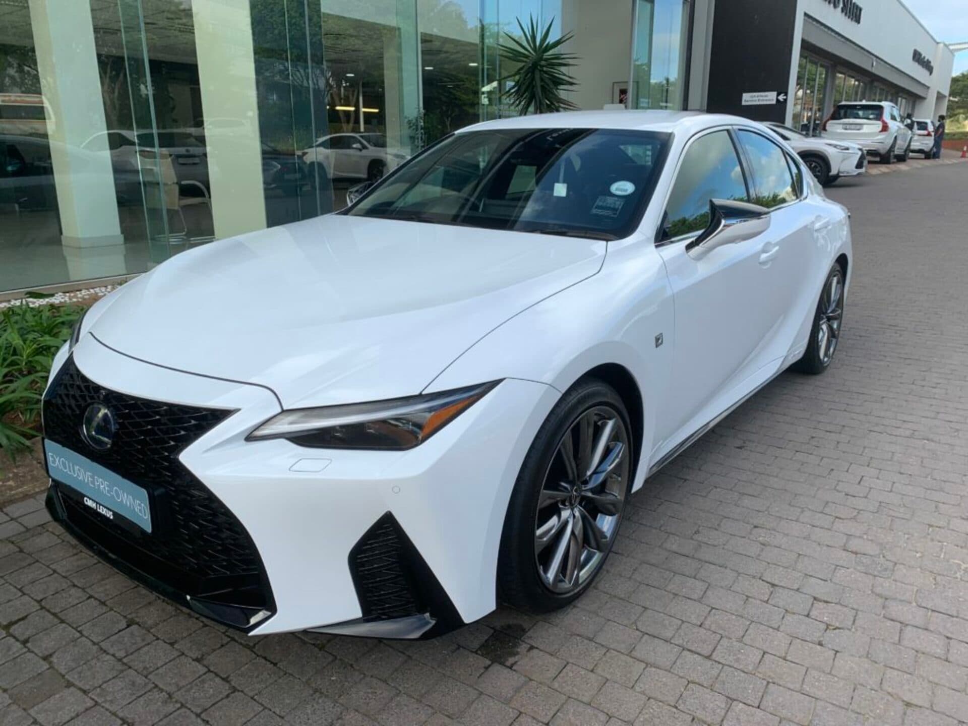 Virtual and Augmented Reality Experience for Lexus