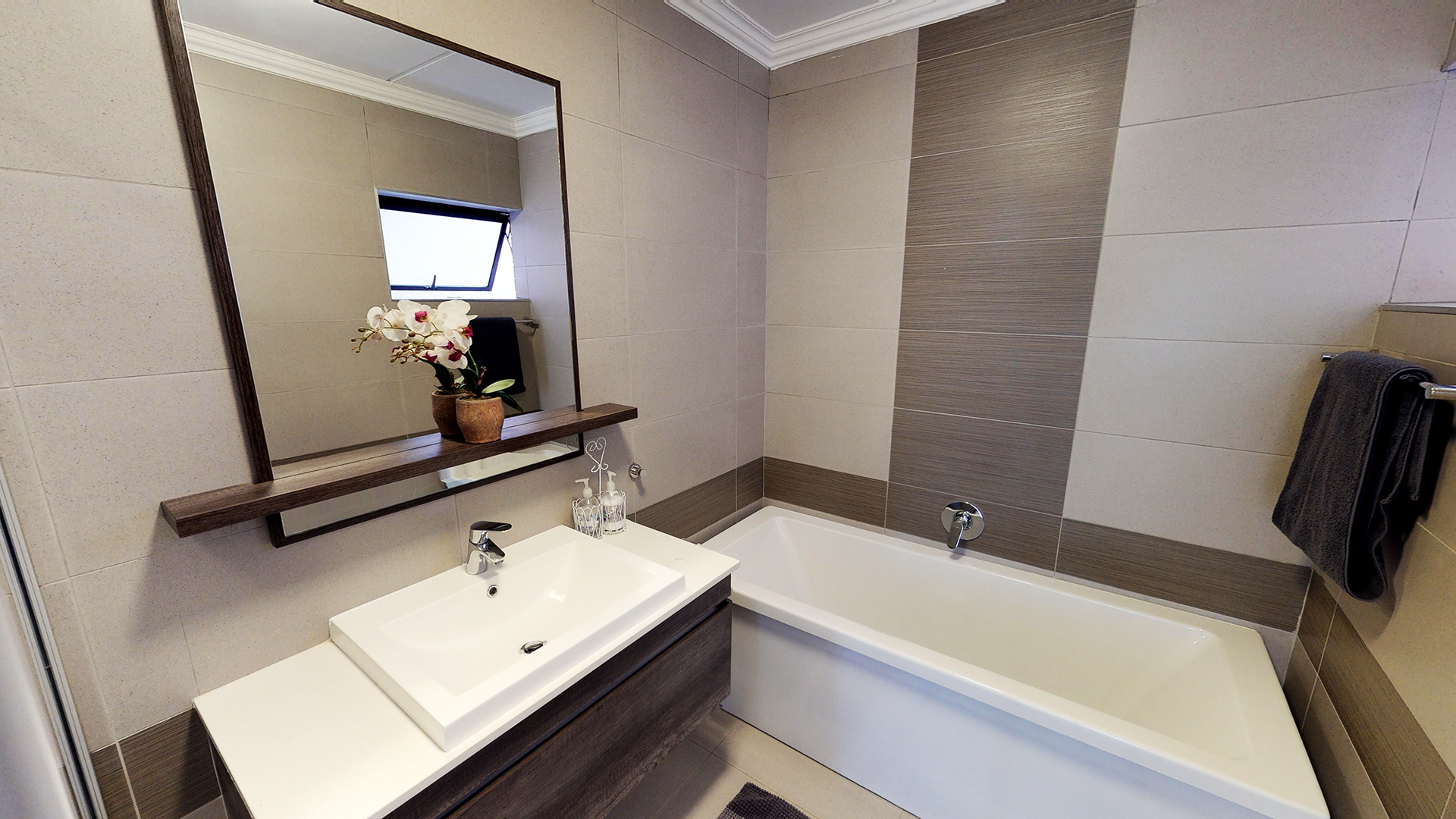 Virtual Tour Bathroom