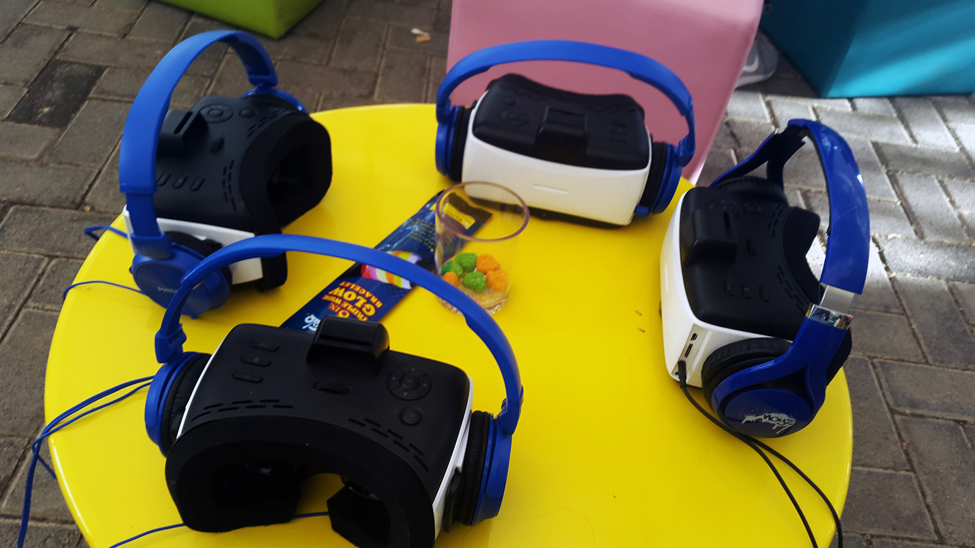 Virtual Reality All in One